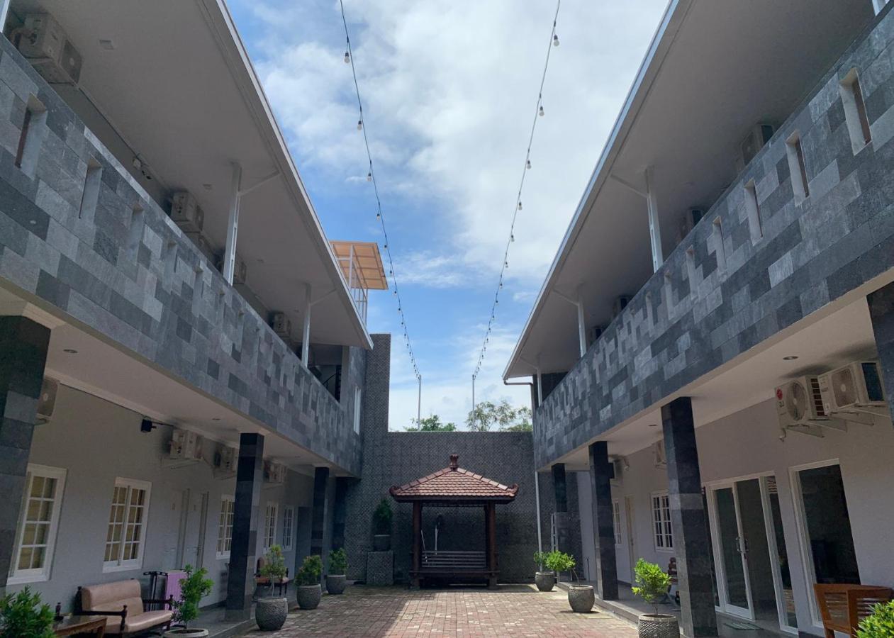 Griya Sambilegi Maguwoharjo Redpartner Hotel Exterior photo